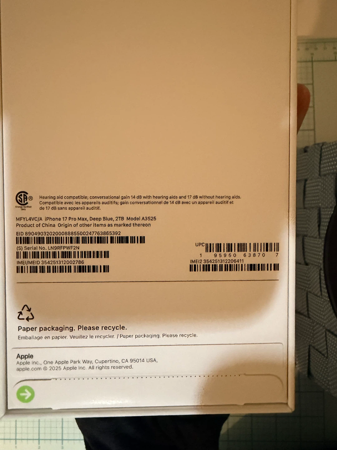 BRAND NEW / SEALED iPhone 17 Pro Max 2TB - Deep Blue - photo 3