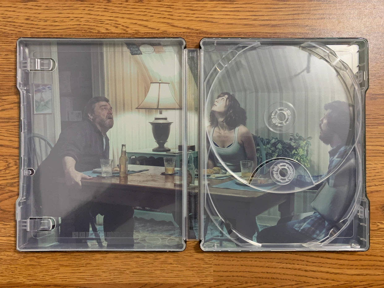 10 Cloverfield Lane (LE Steelbook) 4K UHD Blu-ray Combo Pack - photo 4