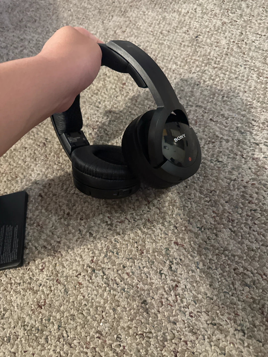 Sony Wireless Headphones with Charging Stand - photo 4