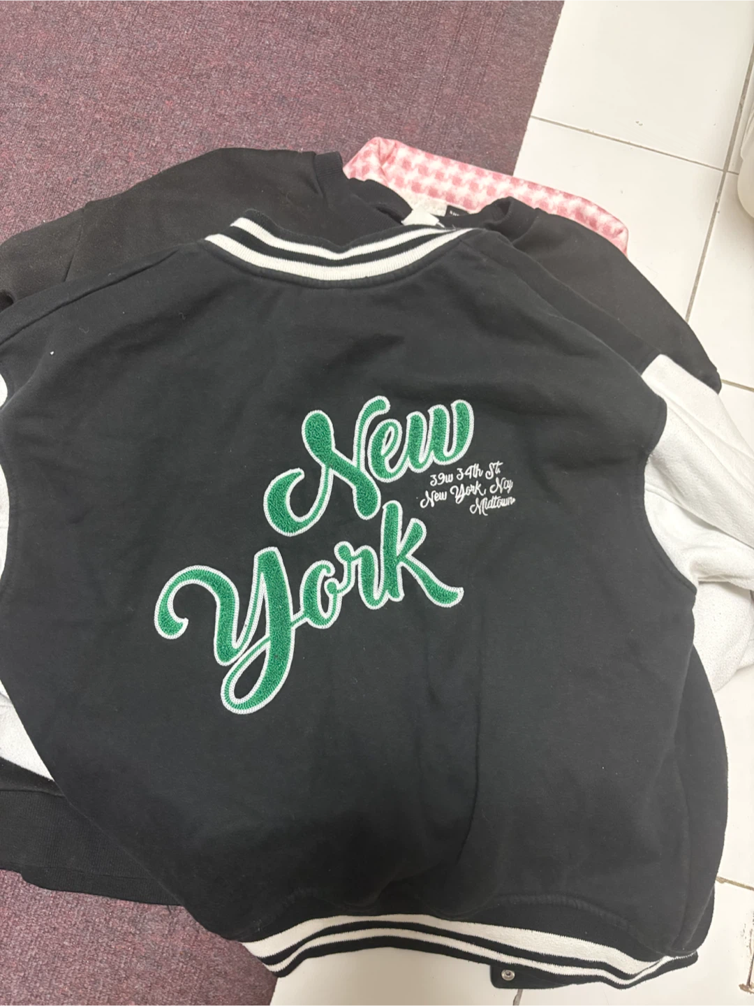 Clothes for sale - photo 4