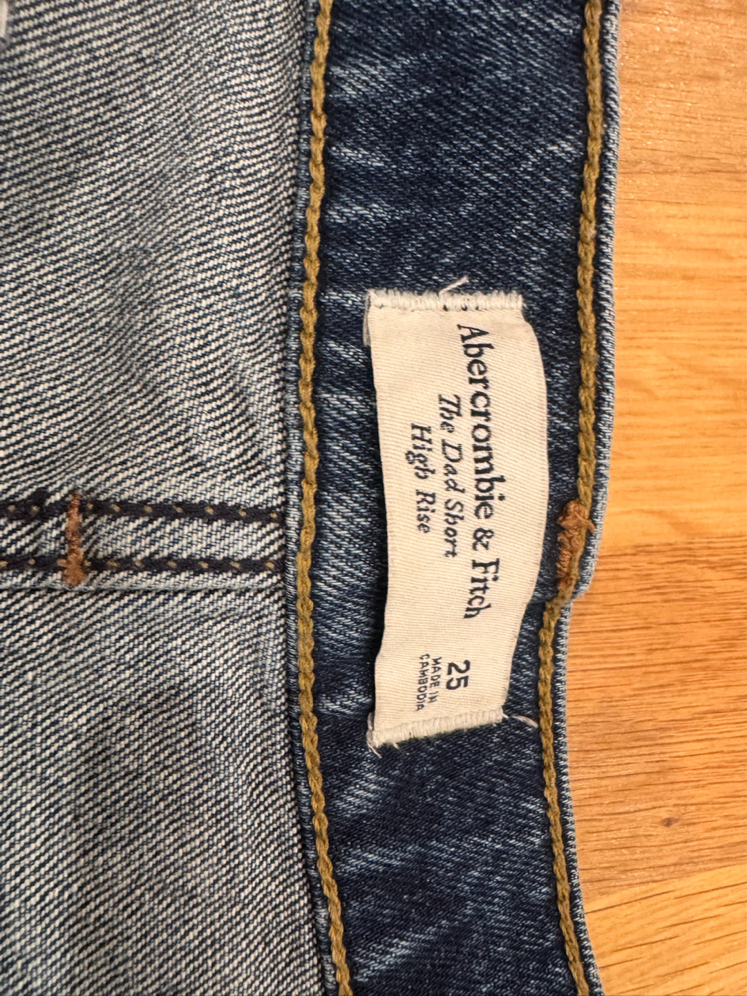 Abercrombie & Fitch The Dad Short High Rise Denim Shorts Size 25 - photo 2