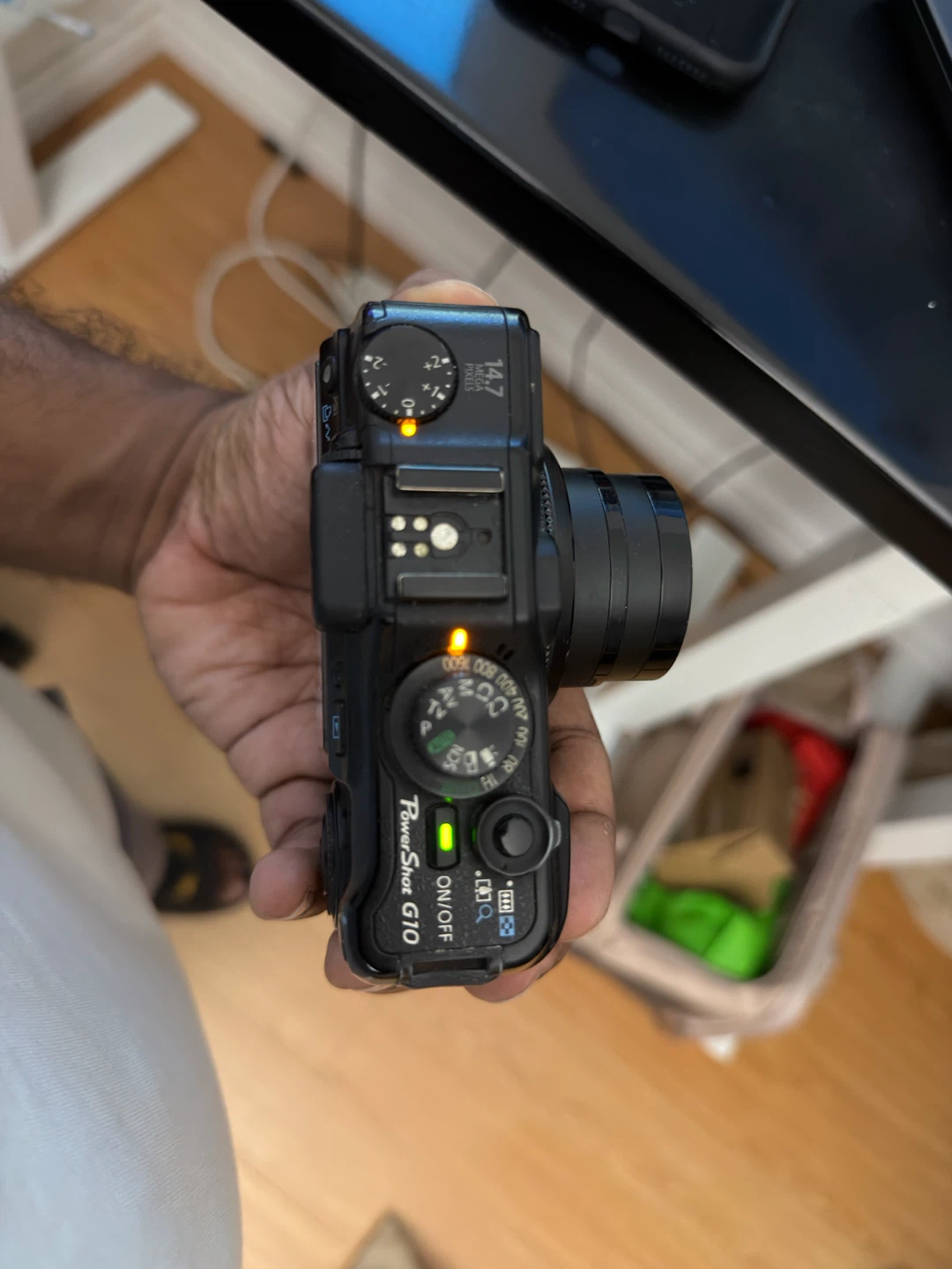 Canon PowerShot G10 Digital Camera - photo 5