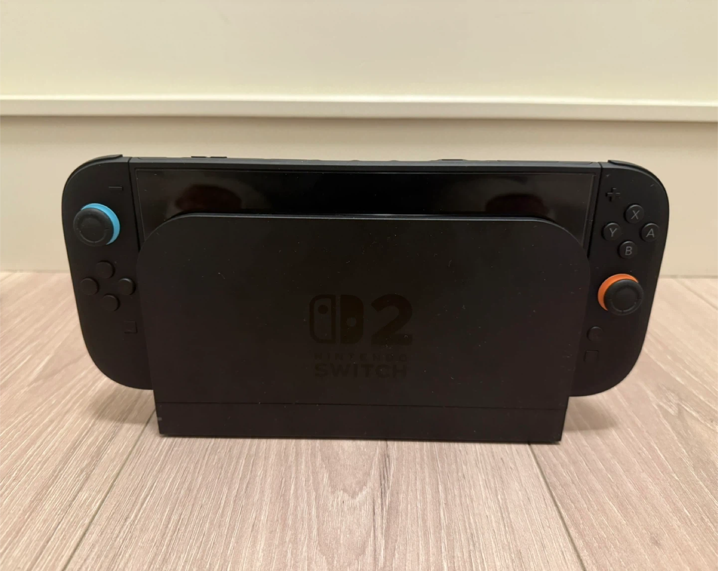 Nintendo Switch 2 + 2 Games (Like New) - photo 5