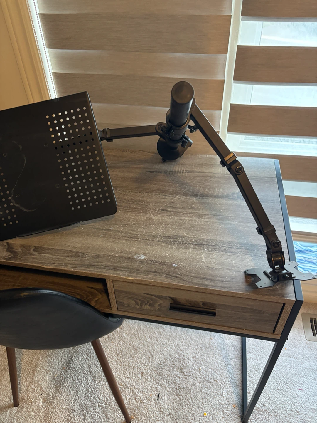 VIVO Dual Monitor Desk Mount - photo 3