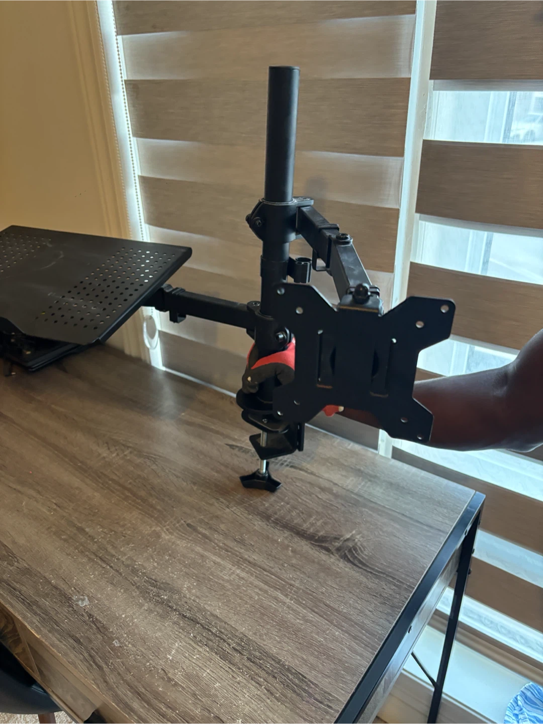 VIVO Dual Monitor Desk Mount - photo 5
