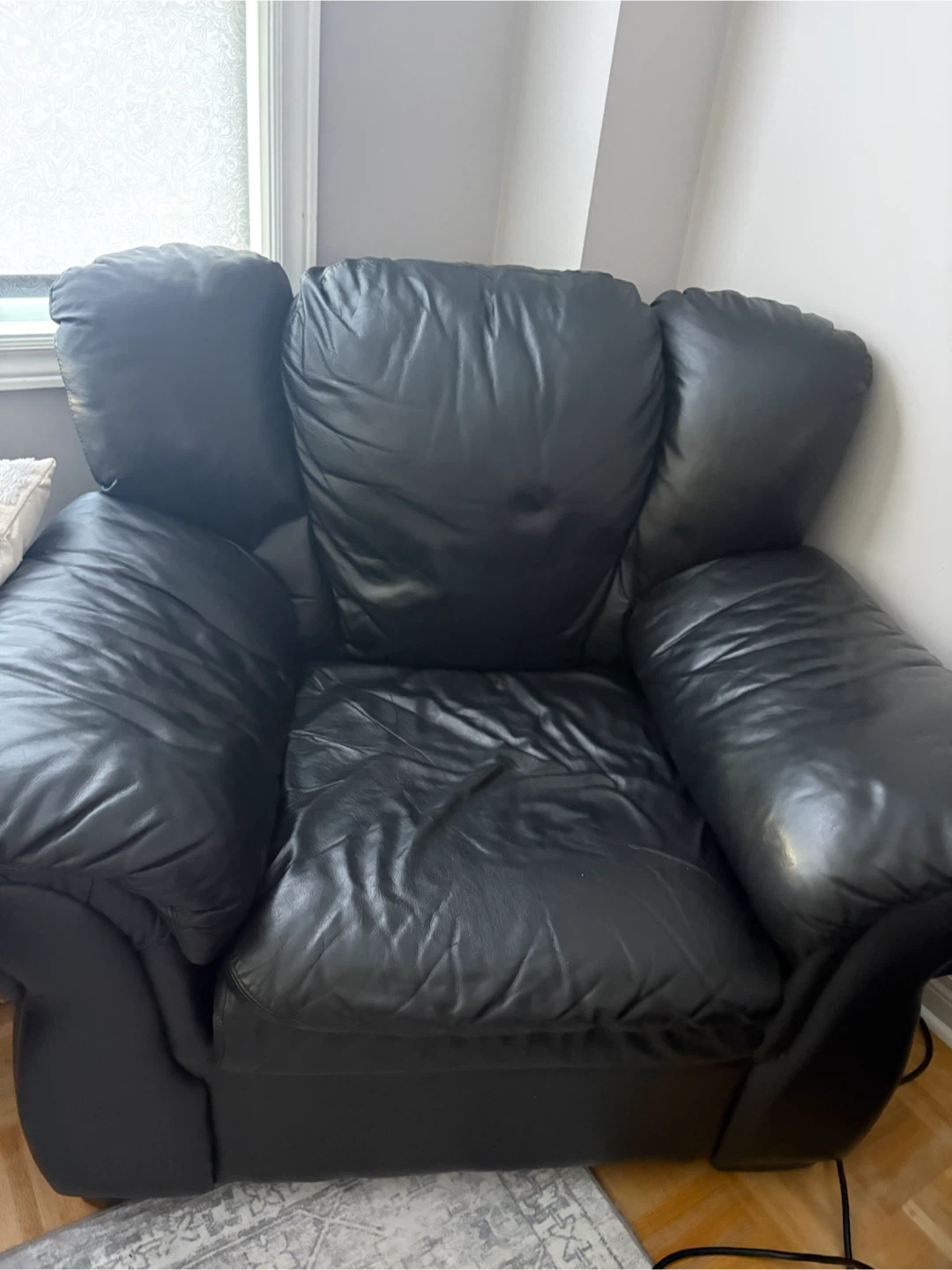 Black Leather Sofa Set (2-seater, 1-seater, 3-seater)