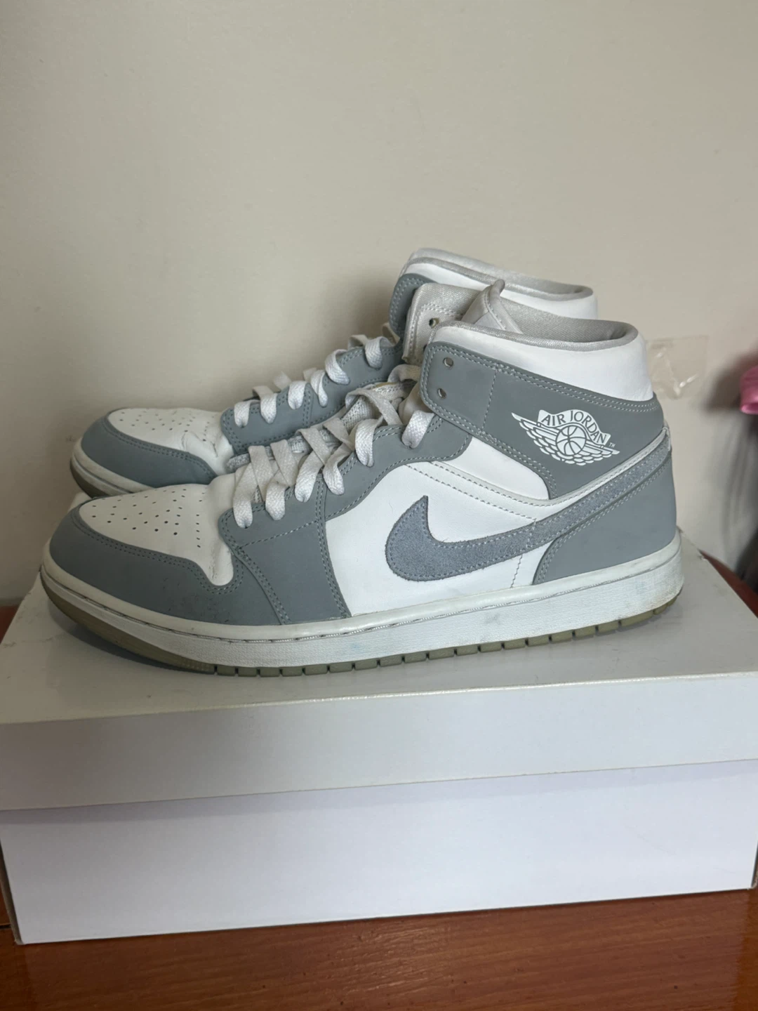 Air Jordan 1 Mid White/Aluminum Wolf Grey – US Size 12 - photo 3