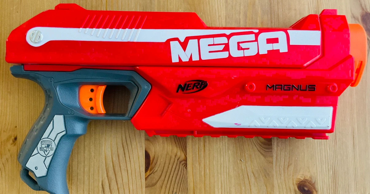 Nerf Mega Magnus Toy Blaster - photo 4