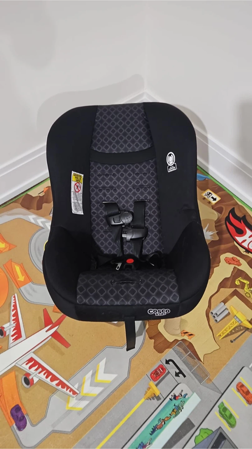 Cosco Black Car Seat