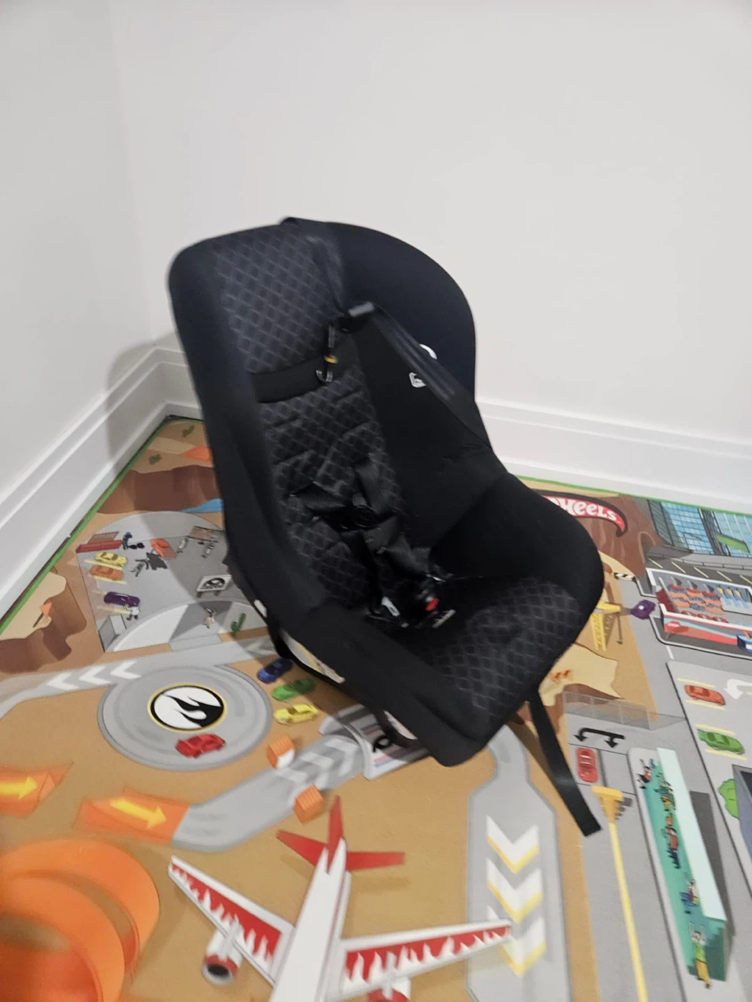 Cosco Black Car Seat - photo 4