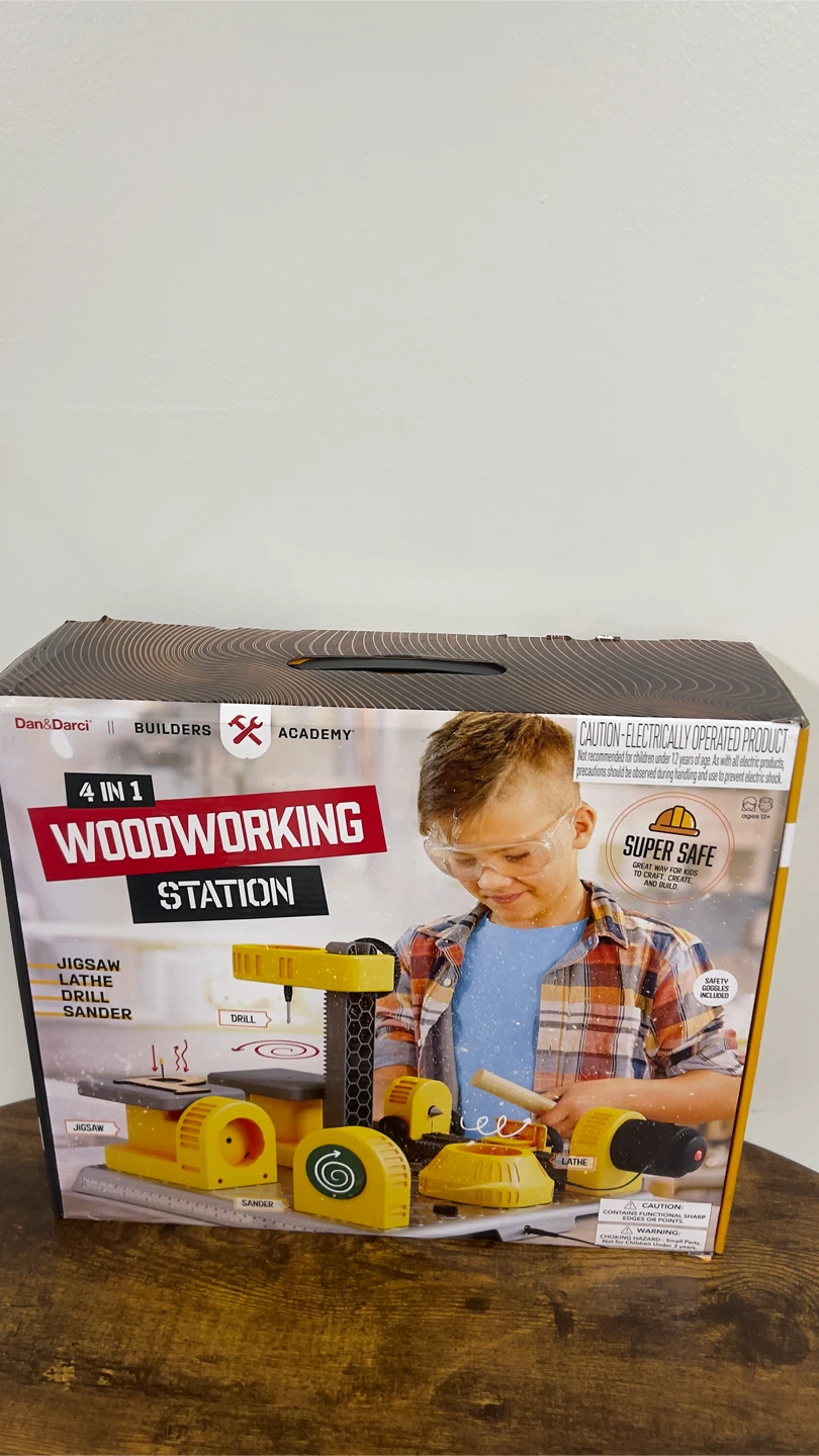 Builders Academy 4-in-1 Woodworking Station