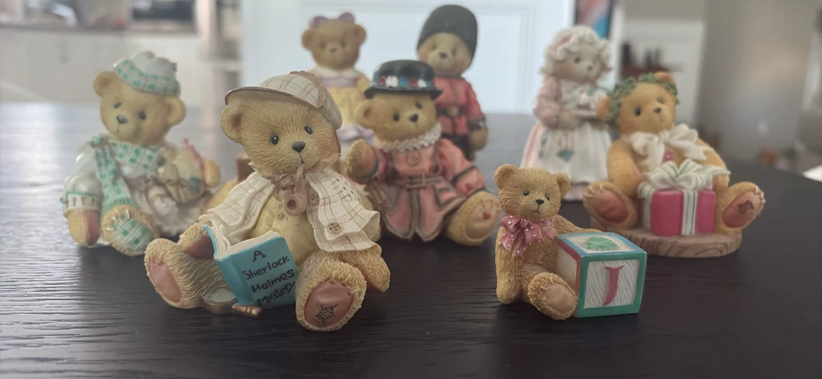 8 Cherished Teddies Collection of Figurines
