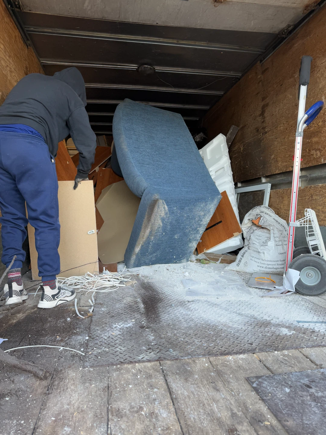 Junk Removal - photo 2