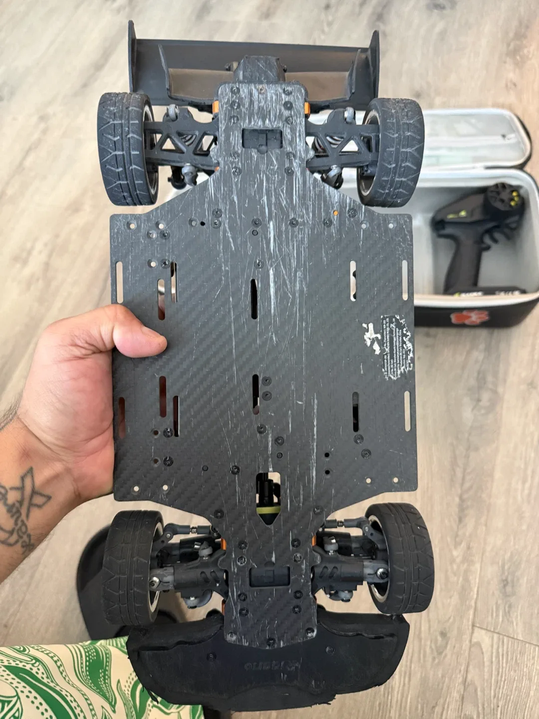 Riario AK-787 RC Car with Remote and Case - photo 4