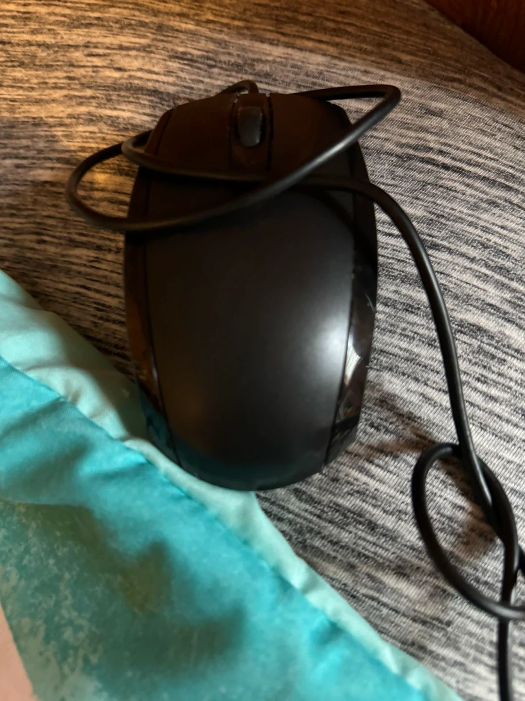 Black Wired Computer Mouse