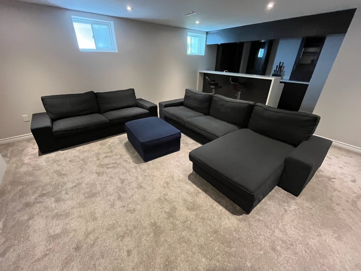 Sectional Sofa with Ottoman