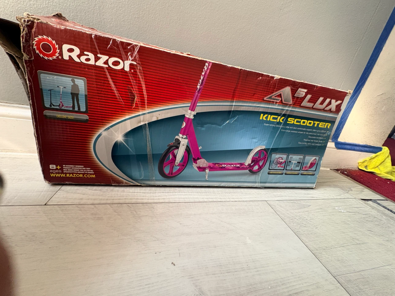 Razor A5 Lux Kick Scooter Pink