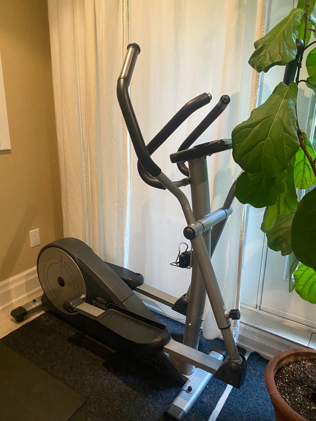 York Fitness Platinum Elliptical