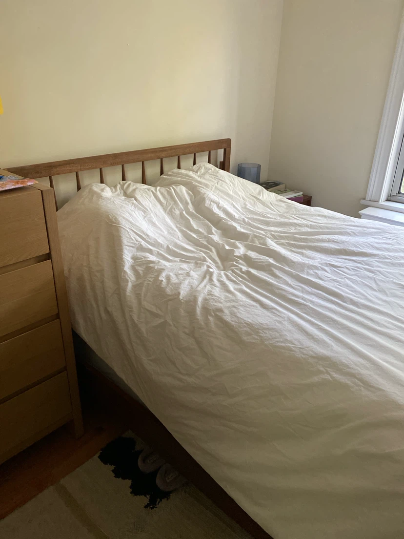 Bed frame, headboard, or mattress