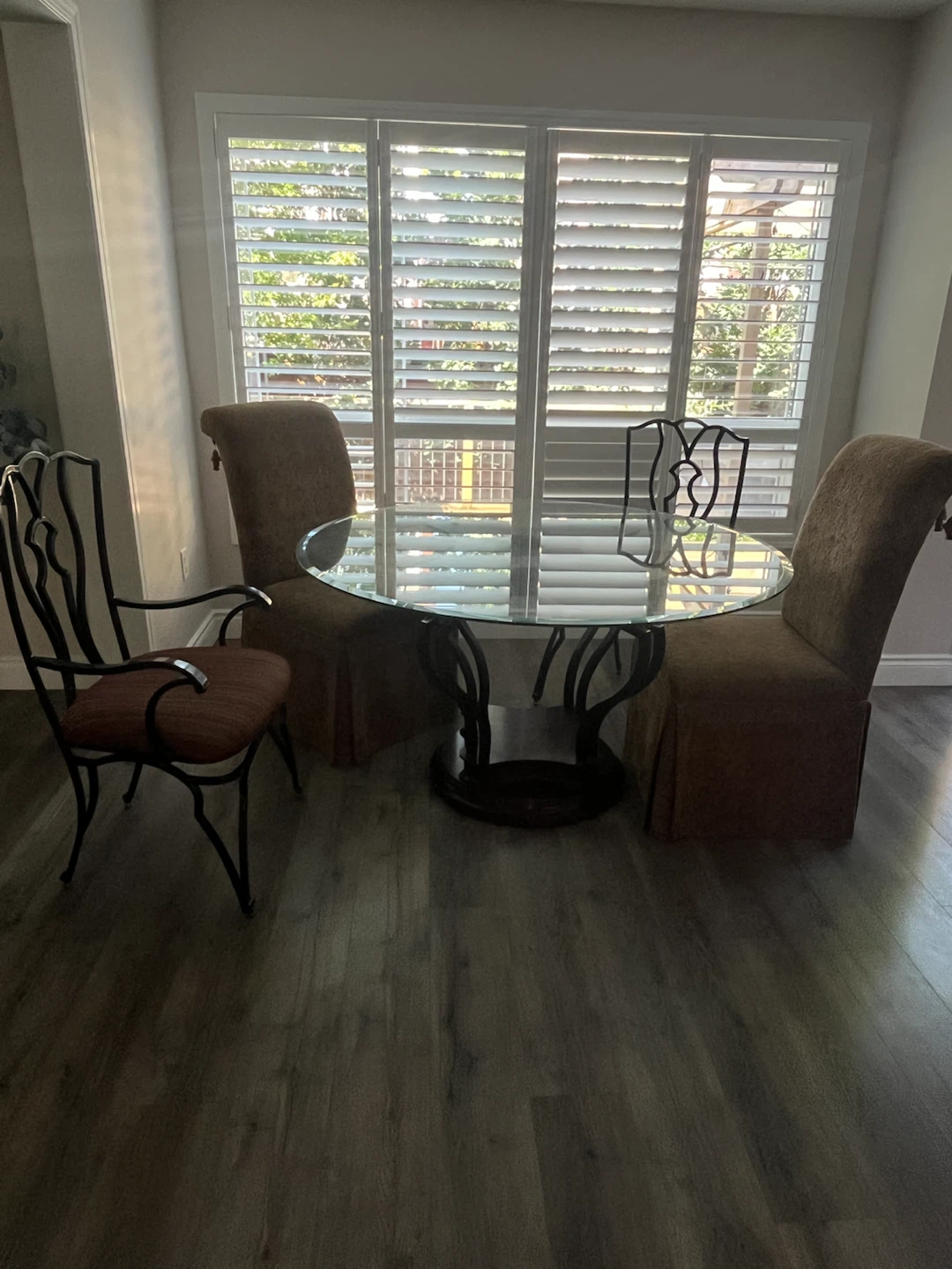 Glass Top Dining Table with 6 Chairs ( 2 not shown for staging)