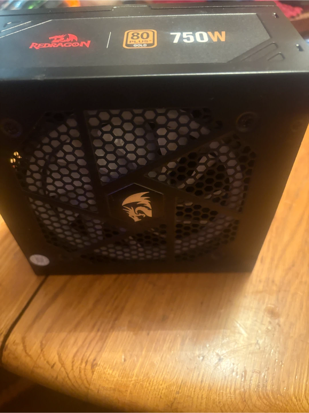 Redragon 750W 80+ Gold Fully Modular Power Supply - photo 5