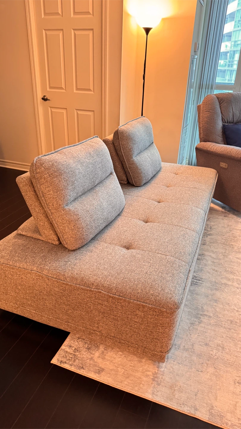 Grey couch with movable backrests - photo 4