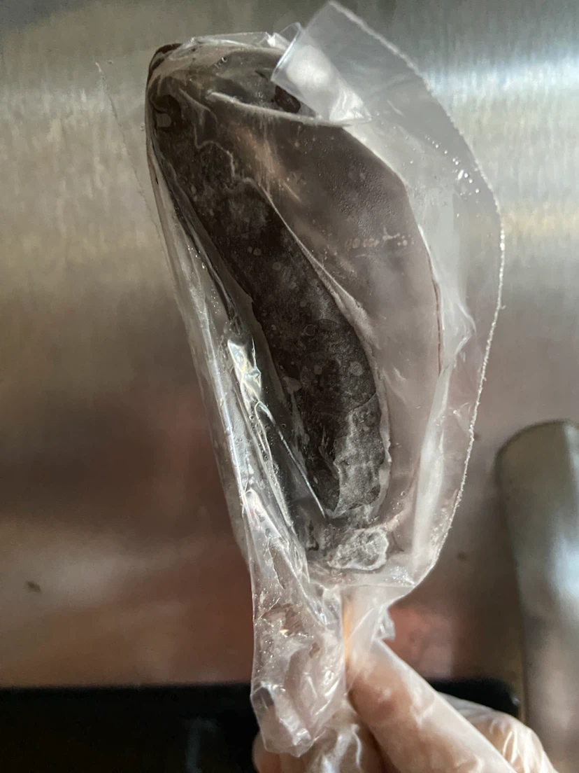 Homemade Chocolate Dipped Bananas (chocobananos)