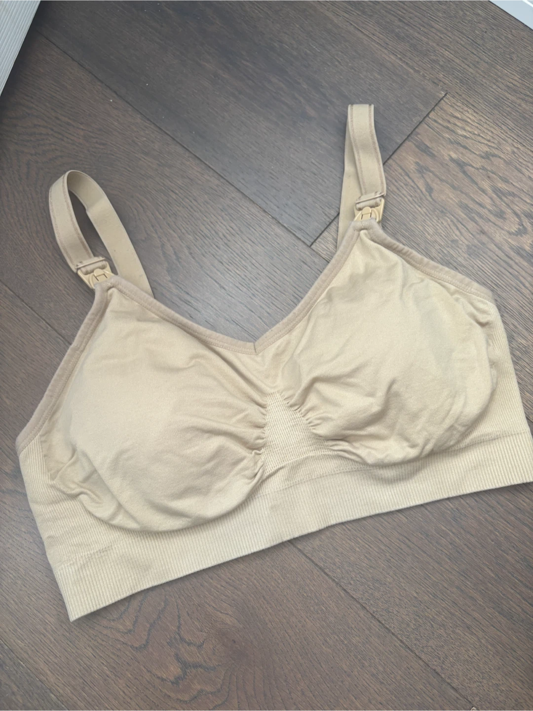 Maternity Nursing Bra Bundle Size L - Set of 4 plus 1 clipon - photo 2