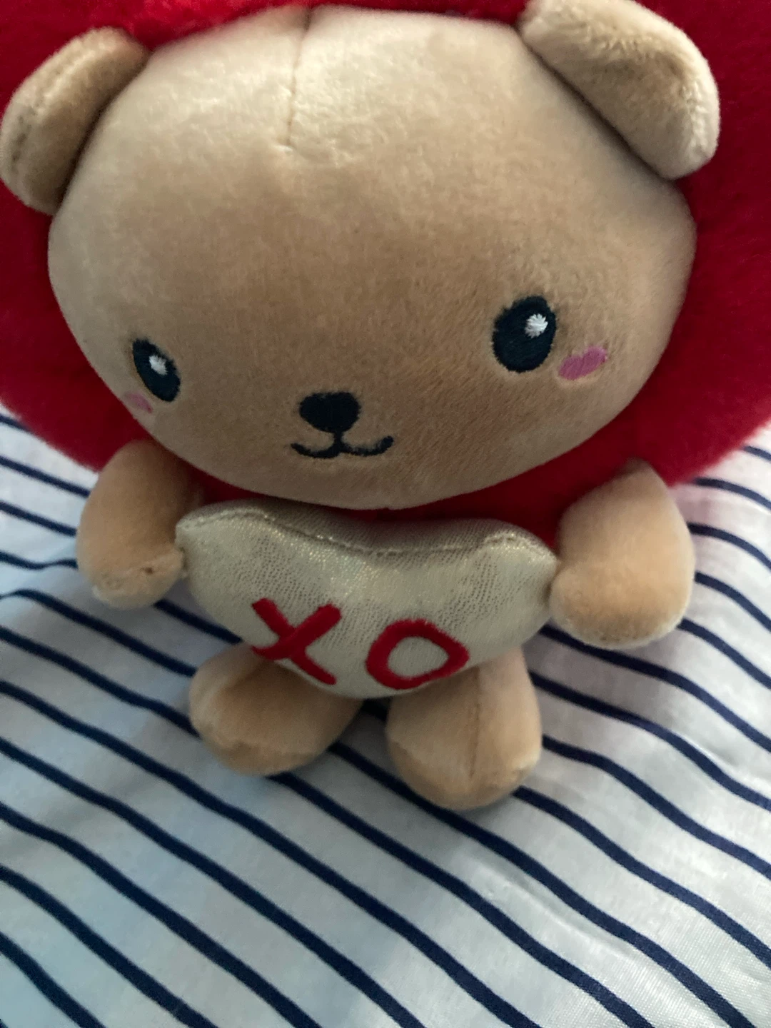 Plush Bear with Heart Pillow - photo 3