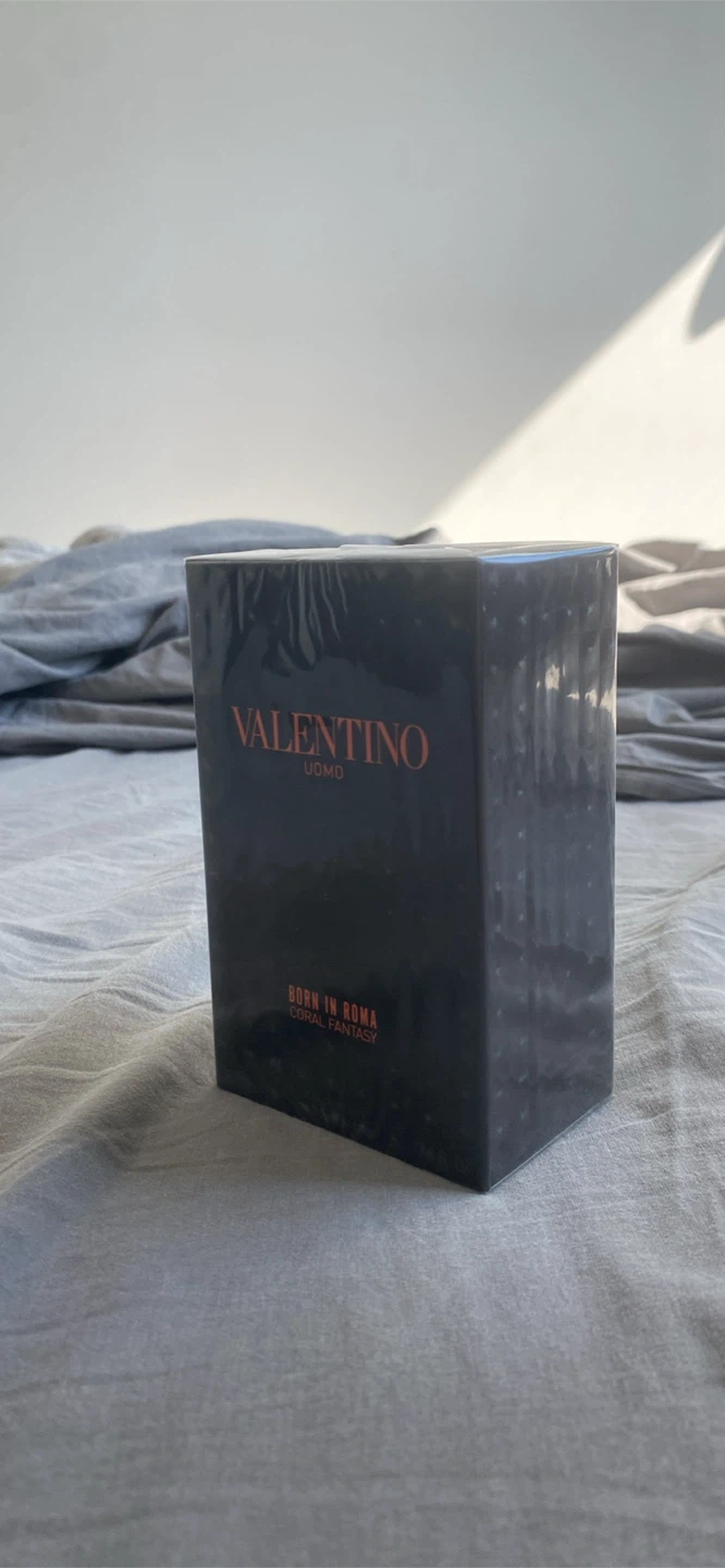 Valentino born in Roma Coral Fantasy