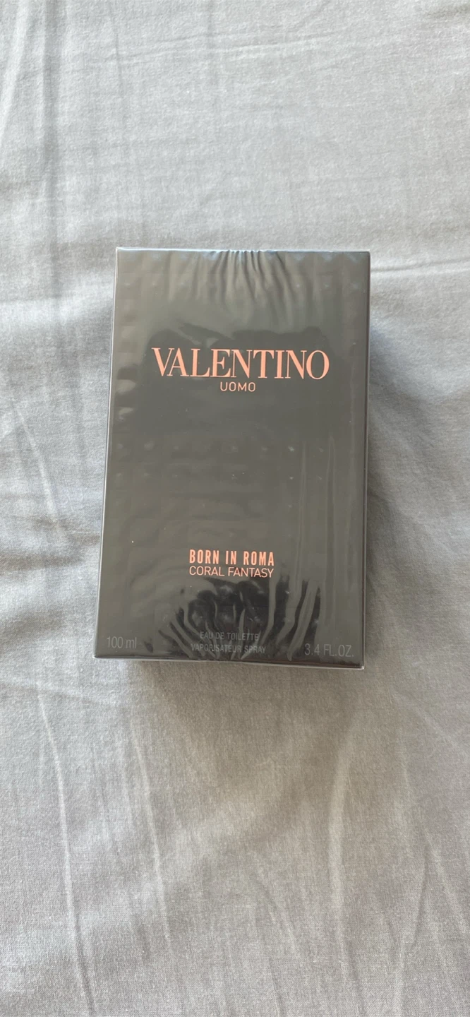 Valentino born in Roma Coral Fantasy - photo 2