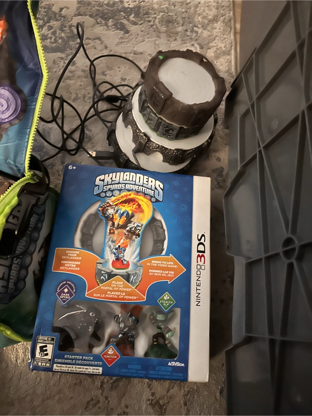 Skylanders  Pack & Figures & Portals - photo 4