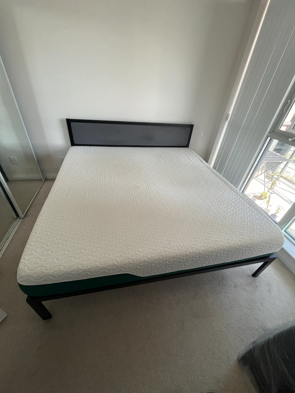 Zinus Cooling Memory foam king Size Mattress