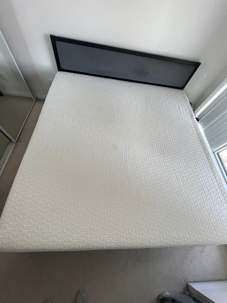 Zinus Cooling Memory foam king Size Mattress - photo 3