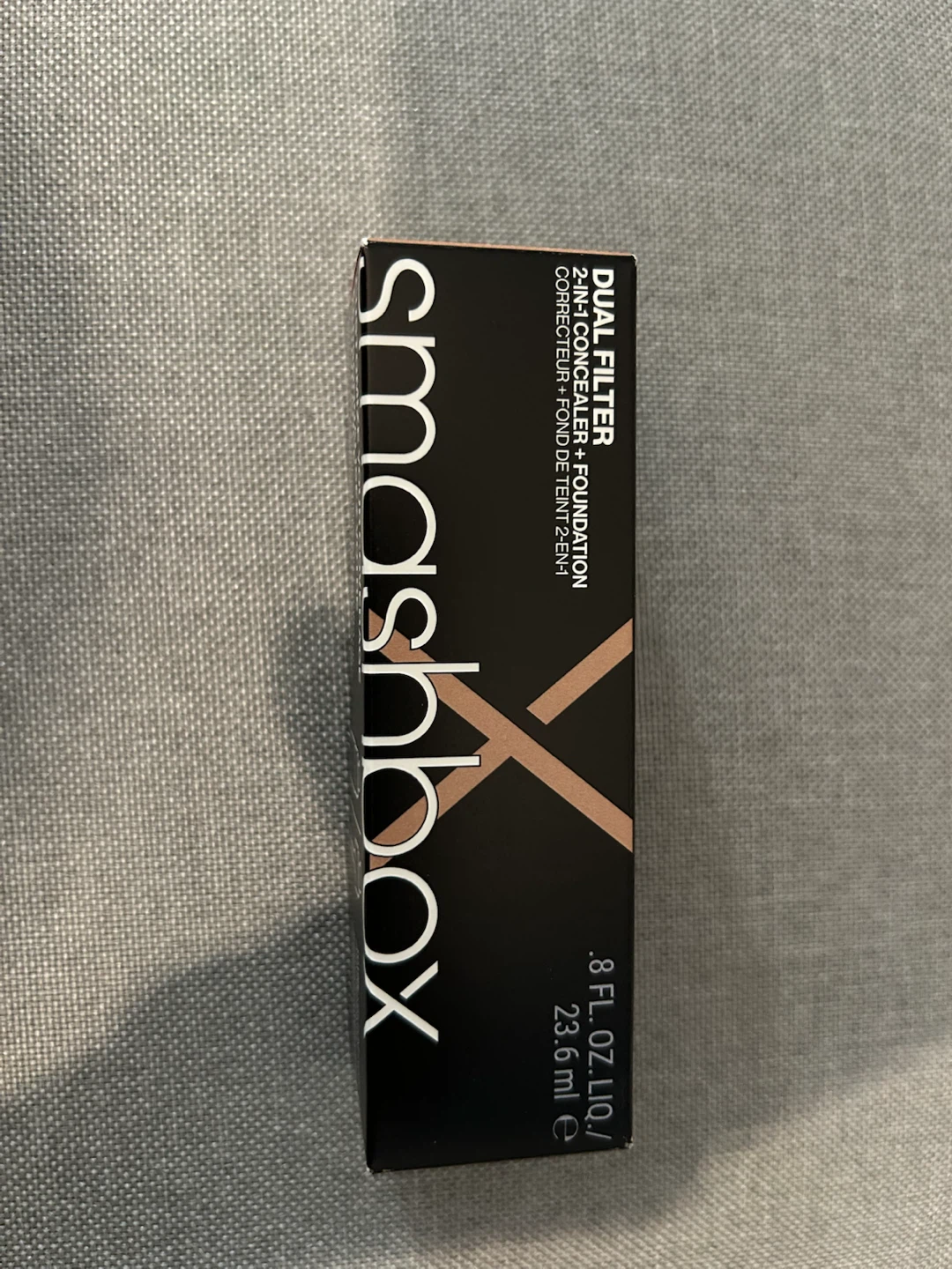 Smashbox Dual Filter 2-in-1 Foundation + Concealer