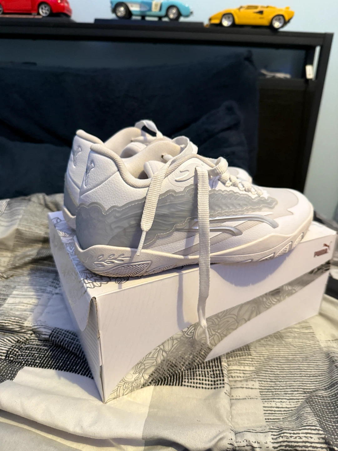 Puma Stewie 3 Team Shoes - White/Silver - Mens 7.5 - photo 4