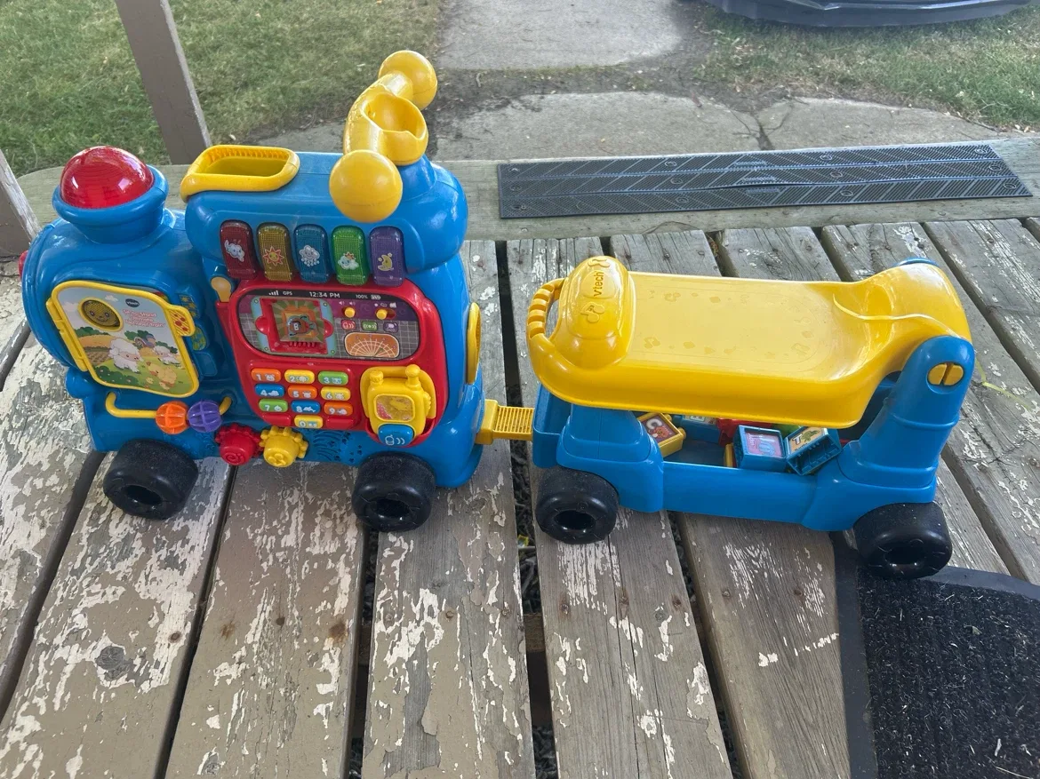 VTech Sit-to-Stand Learning Walker