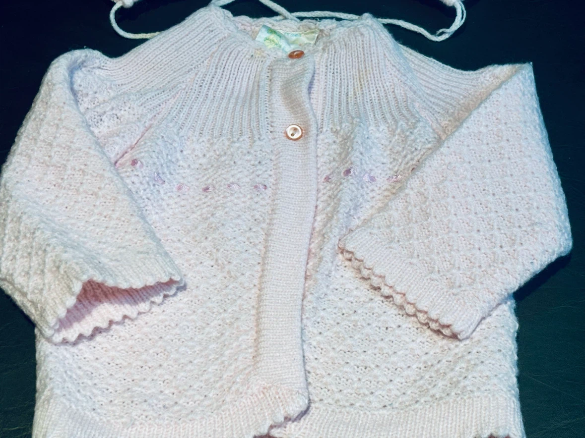 New Baby Girl Knit Outfit - photo 3