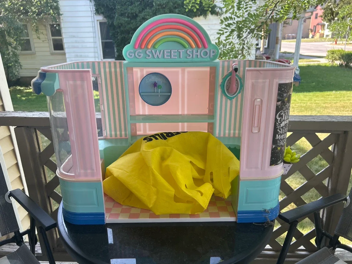 GG Sweet Shop Playset