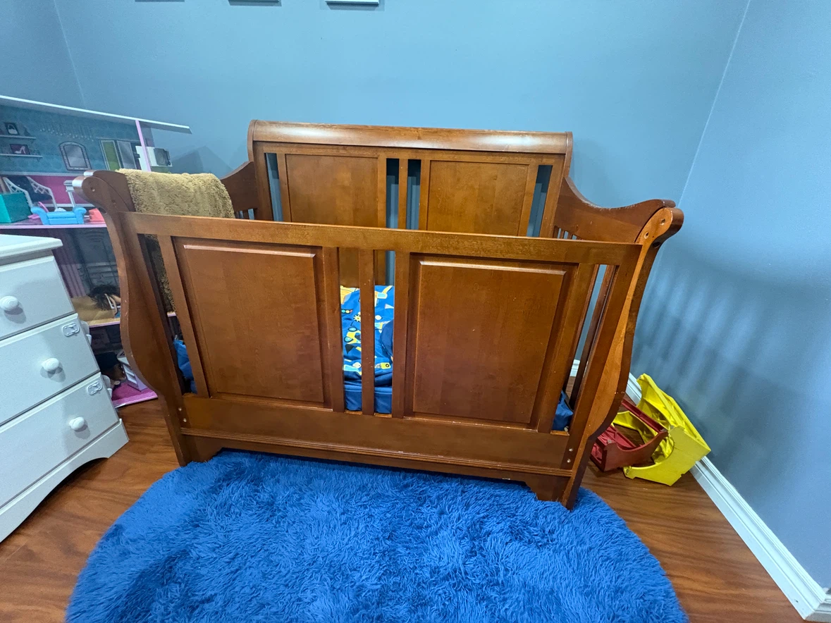 Wooden Sleigh Crib - photo 2
