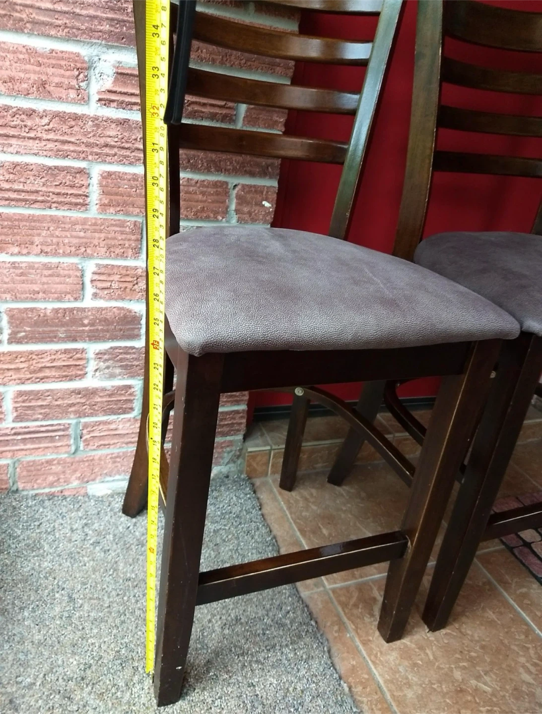 Very good condition wooden counter chairs 2 chairs per set - photo 2