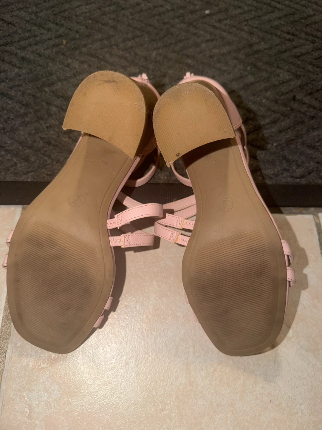 Pink strappy heels - photo 3