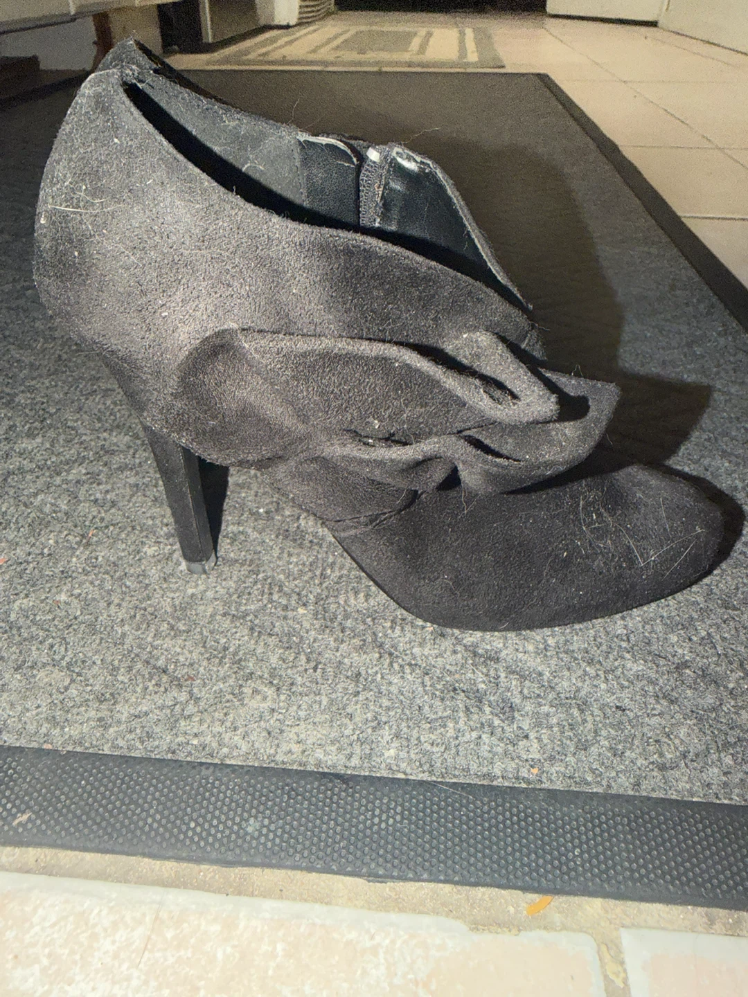 Black boot heels - photo 2