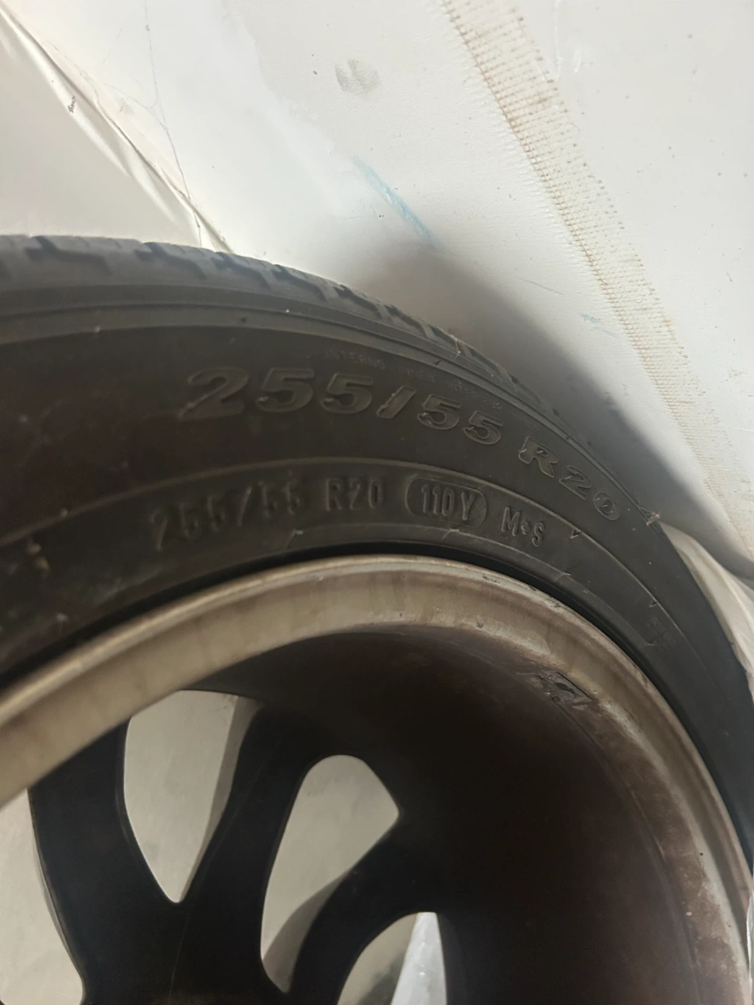 Range Rover tires (2018) - photo 4