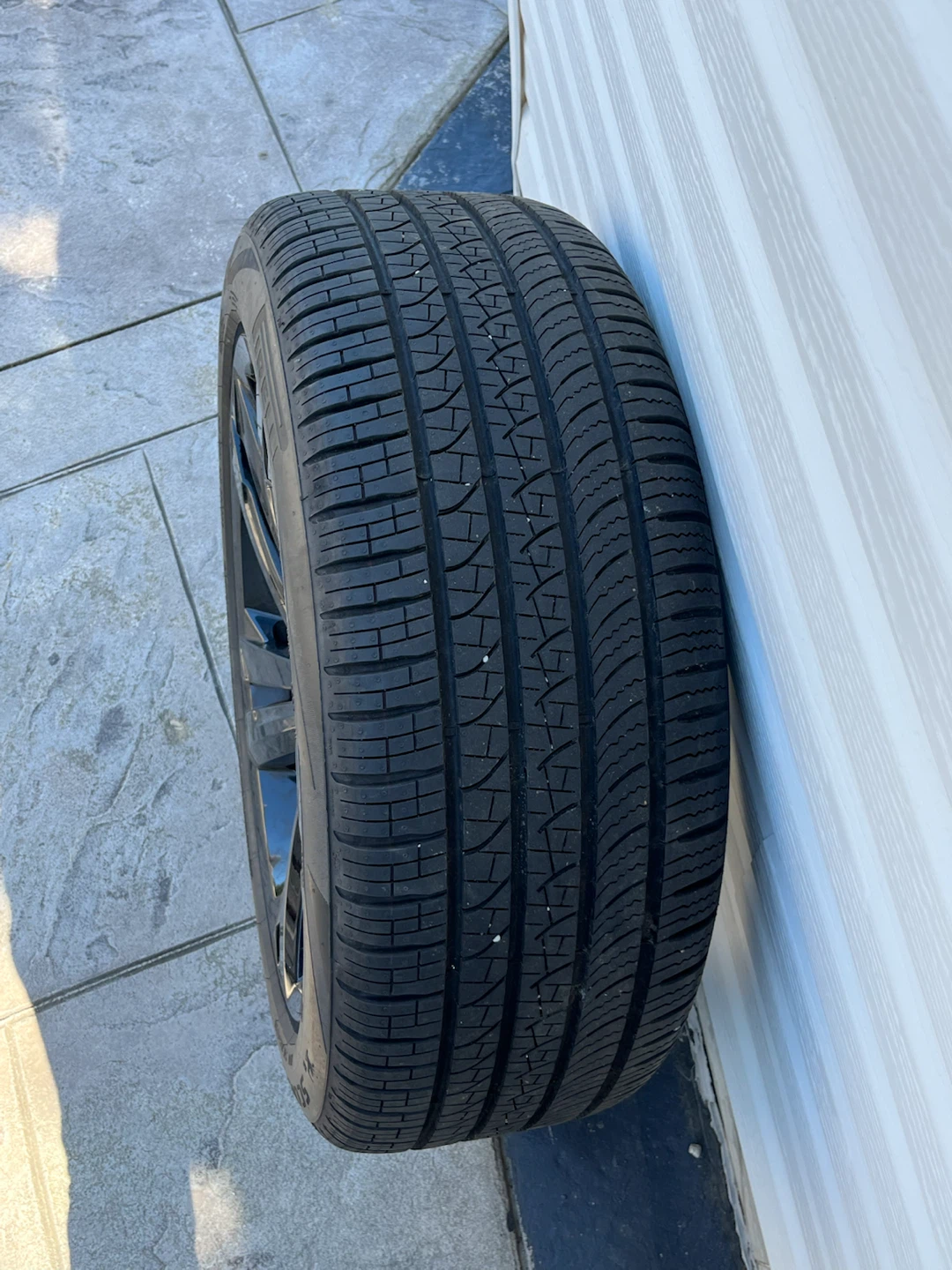 VW Rims + Pirelli Scorpion Zero 255/45 R19 All-Season Tire - photo 3