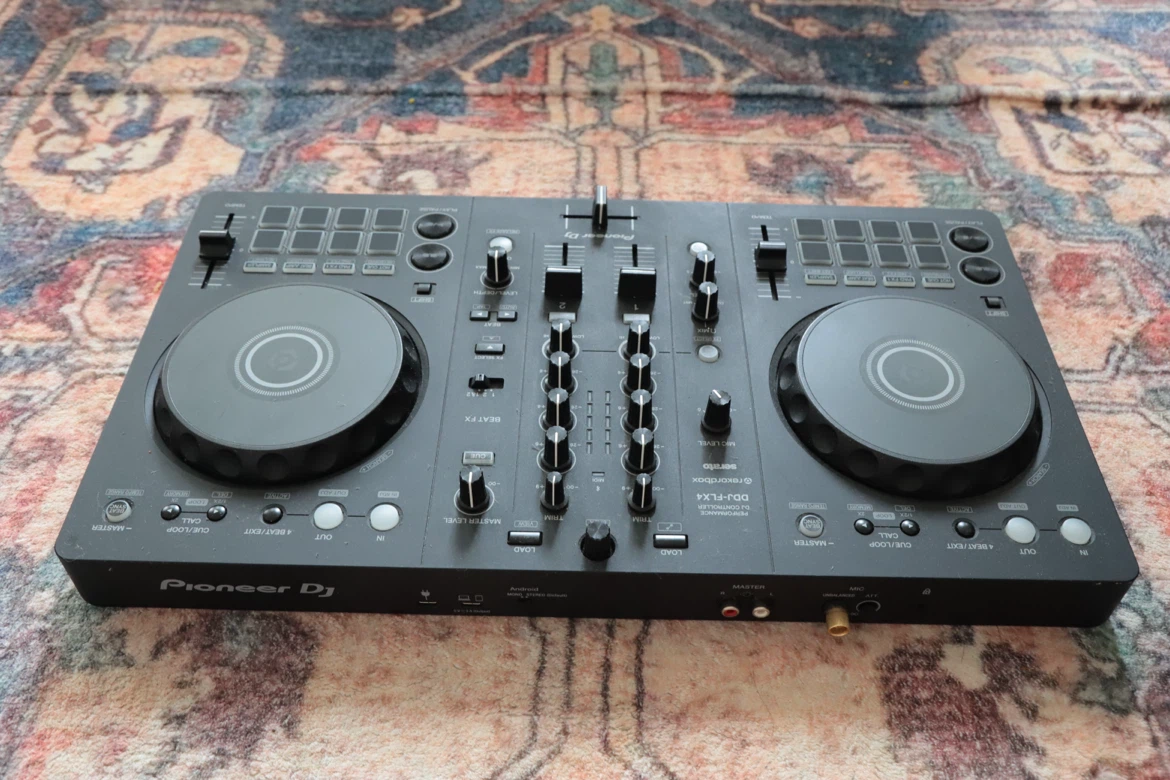 Complete Pioneer DJ Setup – Like New (Used Only 5–10 Times)