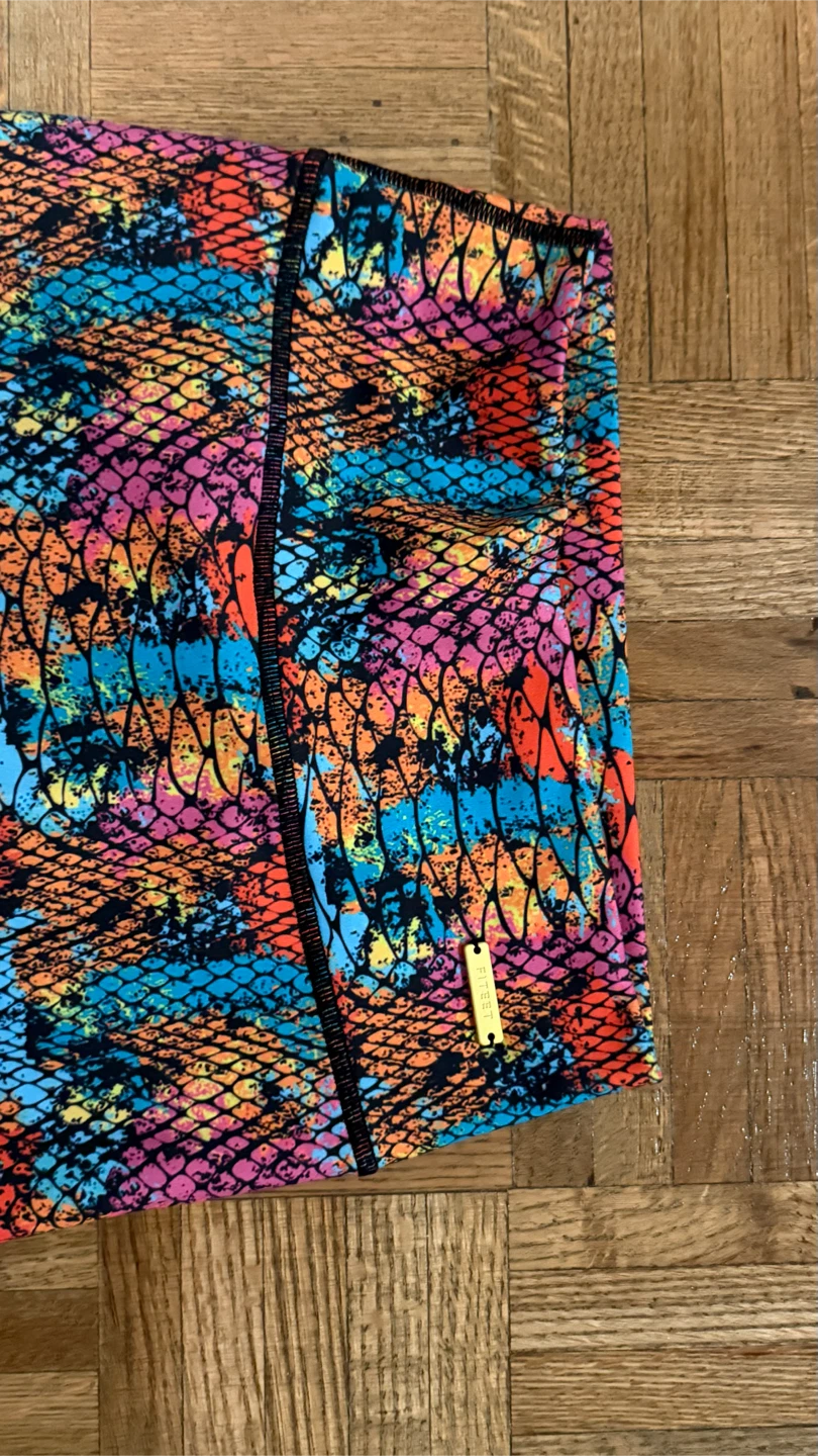 3-Piece Colourful Fit wear - Crop Top, Sport Top Leggings - photo 5