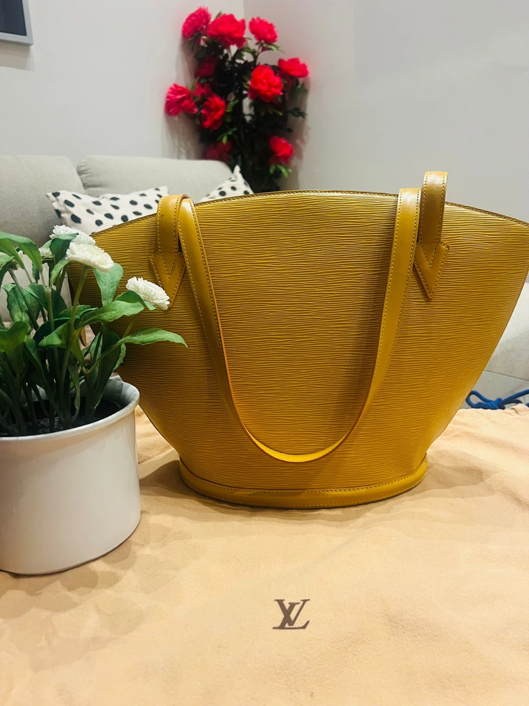 Louis Vuitton Epi Leather Tote Bag - Yellow