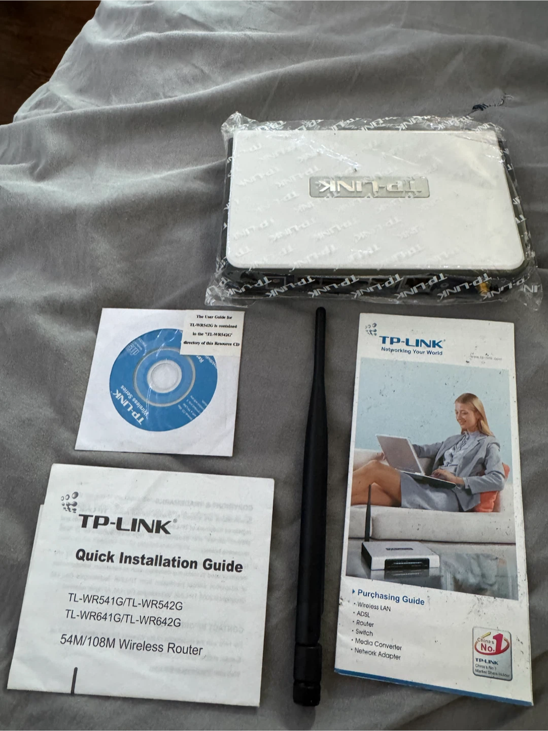 TP-LINK TL-WR541G 54M/108M Wireless Router Kit