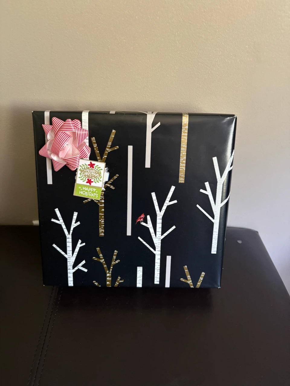 Gift Wrapped Item - Happy Holidays Tag